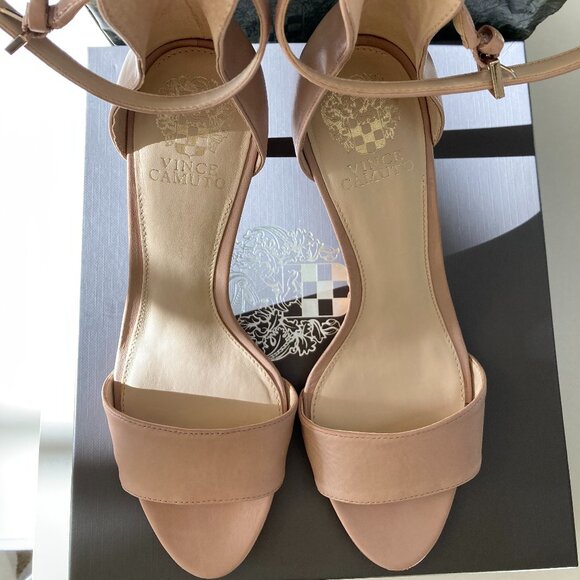 Vince Camuto nude strappy stiletto - Picture 4 of 16